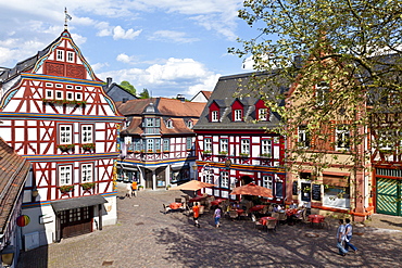 Historic town centre of Idstein, Koenig-Adolf-Platz square, German Half-Timbered House Road, Rheingau-Taunus district, Hesse, Germany, Europe