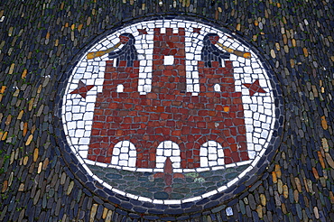 Coat of arms of Freiburg as a mosaic in front of the old town hall, Rathausplatz square 4, Freiburg im Breisgau, Baden-Wuerttemberg, Germany, Europe