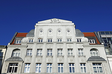 Facade of a department store, around 1900, now Wurmpassage shopping centre, Marienplatz 1-2, Schwerin, Mecklenburg-Western Pomerania, Germany, Europe