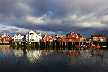 Henningsvaer, island of Vestvagoya, Lofoten, Norway, Scandinavia, Europe