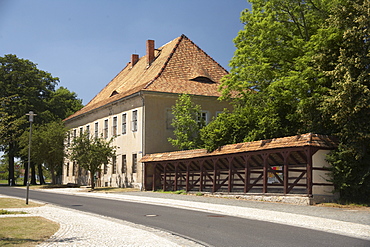 Rectory with market arbor, Diehsa, Saxony, Germany, Europe