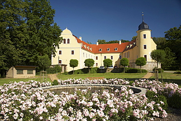 Wasserschloss Ebersbach moated castle, municipal administration, Goerlitz district, Saxony, Germany, Europe