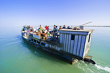 Ferry on the Brahmaputra River, Assam, North East India, India, Asia