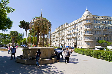 Historic old town, UNESCO World Heritage Site, Baku, Azerbaijan, Caucasus, Middle East