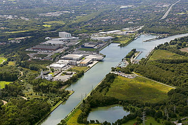 Aerial view, Mark Dion research station, Gesellschaft der Amateur-Ornithologen art project, Emscherkunst.2010 art project, Bogomir Ecker, Buelent Kullukcu, artworks on the Emscher river, Herner Meer site, Herne, Ruhr area, North Rhine-Westphalia, Germany,