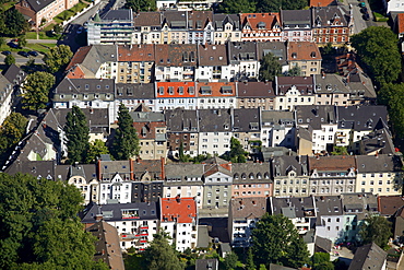 Aerial view, Kueppersbuschstrasse street, Karolinenstrasse street, perimeter block development, Gelsenkirchen, Ruhr area, North Rhine-Westphalia, Germany, Europe