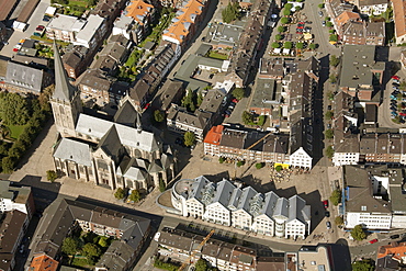 Aerial view, Willibrordi-Dom late Gothic basilica with five naves, Protestant town church, Wesel, Ruhrgebiet region, Niederrhein, North Rhine-Westphalia, Germany, Europe