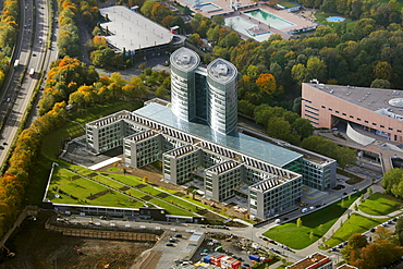 Aerial view, EON Ruhrgas headquarters, office tower at the Gruga, Essen-Ruettenscheid, Essen, Ruhr area, North Rhine-Westphalia, Germany, Europe