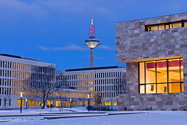 Early morning on the Campus Westend of Goethe University, lecture halls on the right, buildings of the faculty of law and faculty of economic sciences at the back left, Europaturm telecommunications tower at the back, nicknamed "Ginnheimer Spargel", Frank