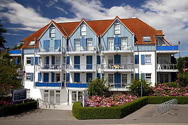 Apartment house Boddenblick, Baltic Sea resort Zingst, Fischland-Darss-Zingst peninsula, Mecklenburg-Western Pomerania, Germany, Europe