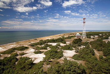 Radio and transmission tower, Darss, Nationalpark Vorpommersche Boddenlandschaft national park, Fischland-Darss-Zingst peninsula, Mecklenburg-Western Pomerania, Germany, Europe