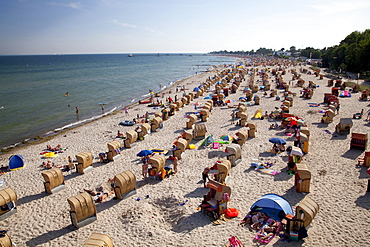 Coast and beach, Baltic resort Kellenhusen, Luebecker Bucht bay, Baltic Sea coast, Schleswig-Holstein, Germany, Europe