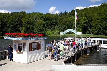 Pier on Lake Dieksee, 5-lake trip, Bad Malente-Gremsmuehlen, Naturpark Holsteinische Schweiz nature park, Schleswig-Holstein, Germany, Europe