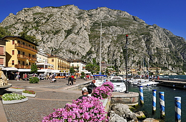 Limone sul Garda, Lake Garda, Lombardia, Italy, Europe