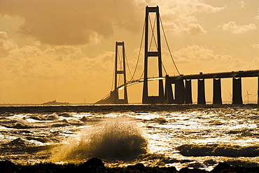 Store Belt, Great Belt Bridge in heavy surf, Nyborg, Korsor, South Denmark, Denmark, Europe