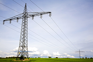 Electricity pylons, Paehl, Upper Bavaria, Bavaria, Germany, Europe