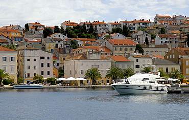 Harbour promenade of Mali Looeinj, Island of Cres, Croatia, Europe