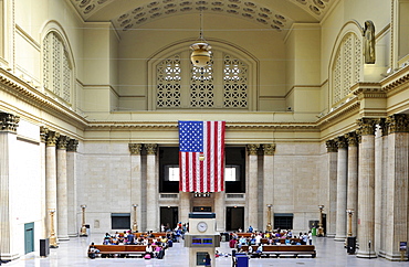 Interior view of the Great Hall, main waiting room, Union Station, Chicago, Illinois, United States of America, USA