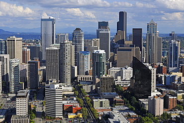 View from Space Needle to the southeast, Skyline Financial District Seattle with Columbia Center, formerly Bank of America Tower, Wells Fargo Building, Washington Mutual Tower, Two Union Square Tower, Municipal Tower, formerly Key Tower, U.S. Bank Center,