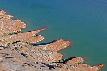 Lake Powell, sandstone formations jutting into the water, Arizona, USA, America