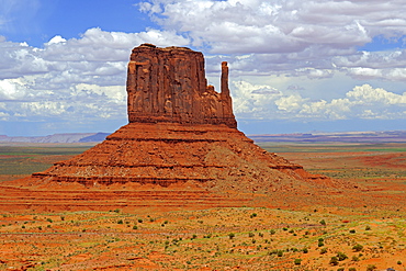 West Buttes in the evening light, Monument Valley, Arizona, USA, North America