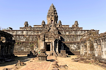 Bakong temple, Roluos Group, Siem Reap, Cambodia, Southeast Asia, Asia