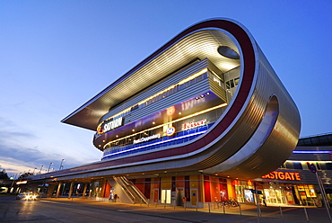 Eastgate, one of the largest and most unusual shopping and recreation centres in Berlin and eastern Germany, shopping centre in Marzahn, Berlin, Germany, Europe