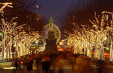 Unter den Linden at Christmas time with the equestrian statue of Frederick II, ferris wheel, Red Town Hall, Berlin, Germany, Europe