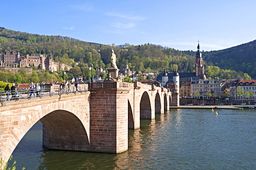 Cityscape with Old Bridge or Karl-Theodor Bridge, Heidelberg, Neckar, Palatinate, Baden-Wuerttemberg, Germany, Europe