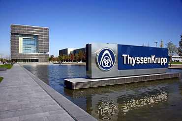 The cube-shaped Q1 building, newly built ThyssenKrupp AG headquarters in the west of Essen, in the so-called Krupp-Guertel area, Essen, North Rhine-Westphalia, Germany, Europe