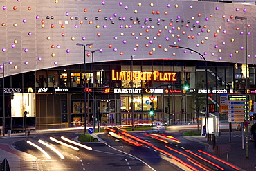 Limbecker Platz shopping center, completed in 2009, Essen city centre, illuminated facade on Berliner Platz square, Essen, North Rhine-Westphalia, Germany, Europe