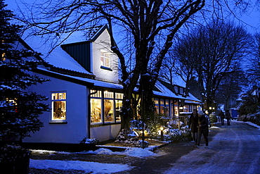 Street in a little village in winter, Spiekeroog island, one of the East Frisian Islands, Lower Saxony, Germany, Europe