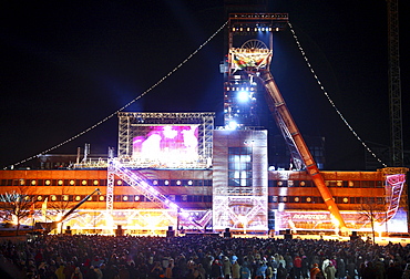 Final event of Ruhr2010, capital of culture year, former mine Zeche Nordstern is illuminated as a ship, live show, Gelsenkirchen, North Rhine-Westphalia, Germany, Europe