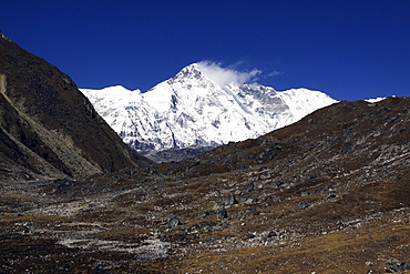 The south wall of Mt. Cho Oyu, seen from Gokyo, Khumbu, Sagarmatha National Park, Nepal, Asia