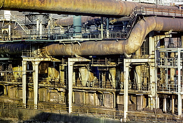 Rusty pipes, disused Thyssen blast furnace plant, 1990, today Duisburg-Nord Landscape Park, North Rhine-Westphalia, Germany, Europe