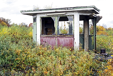 Run-down signal box, at a former train repair centre, overgrown, closed in 2003, Wedau district, Duisburg, North Rhine-Westphalia, Germany, Europe