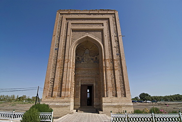 Destroyed mosque in Konye-Urgench, Turkmenistan, Central Asia