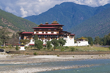 Dzong, Buddhist monastery fortress of Punakha, Bhutan, Asia