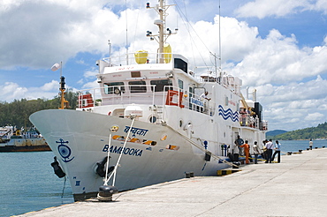 Ferry boat in the harbour of Port Blair, Andaman Islands, India, Asia