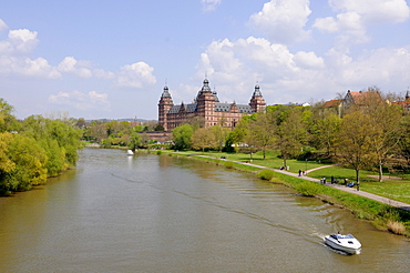 Schloss Johannesburg Castle, Main river, Aschaffenburg, Bavaria, Germany, Europe