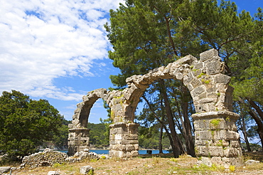 Ruins of an aqueduct in Phaselis near Kemer, Lycia, Turkish Riviera, Turkey, Western Asia