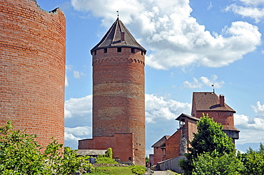 Keep with bishop's castle, Turaida Castle, Turaida, Latvia, Baltic States, Northern Europe