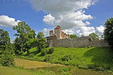 Castle ruins and moat with Birze river, castle of the Teutonic Knights, Doblen, Latvia, Baltic States, Northern Europe