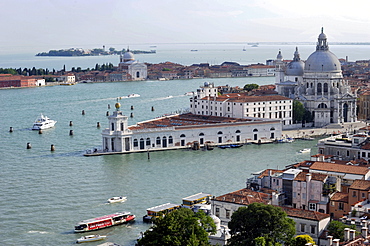 Church of Santa Maria della Salute, Fondamente Dogana alla Salute, Canale della Giudecca and the Canal Grande, Grand Canal, Giudecca Island with Chiesa del Redentore, Church of the Redeemer, Venezia, Venice, Italy, Europe