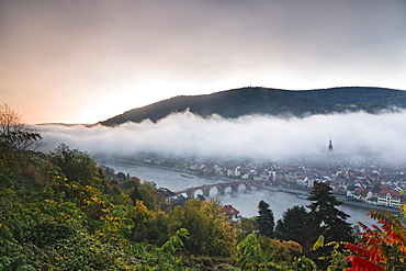 Panoramic views from the Philosophenweg, philosopher's way, across the old town of Heidelberg on a misty autumn morning, Baden-Wuerttemberg, Germany, Europe