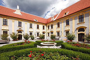 Inner courtyard of Duernstein Abbey, Wachau valley, Waldviertel region, Lower Austria, Austria, Europe