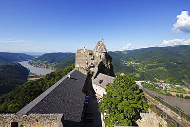 Aggstein castle ruins, Danube, Wachau, Mostviertel region, Lower Austria, Austria, Europe