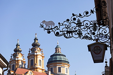 Inn sign of the White Lamb, Stift Melk Abbey in back, Melk, Wachau, Mostviertel district, Lower Austria, Austria, Europe