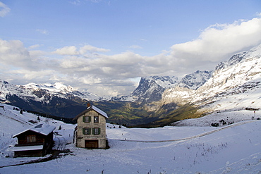 Kleine Scheidegg mountina pass with views towards Grindelwald, Bernese Oberland, Canton of Bern, Switzerland, Europe