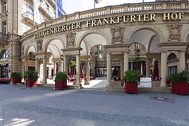 Luxury hotel, Steigenberger Frankfurter Hof, Kaiserstrasse, Terrace, Frankfurt, Hesse, Germany, Europe